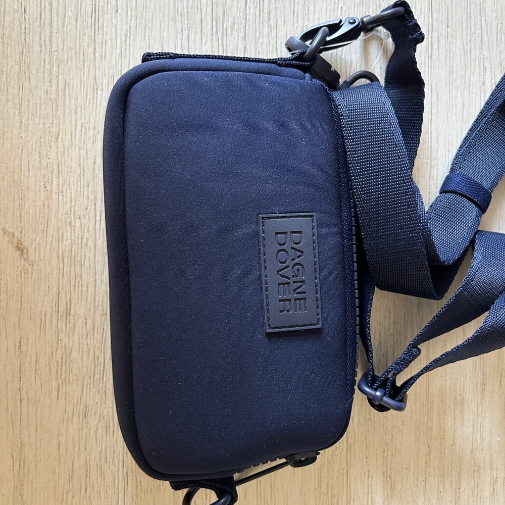 Dagne Dover MARA NEOPRENE PHONE SLING